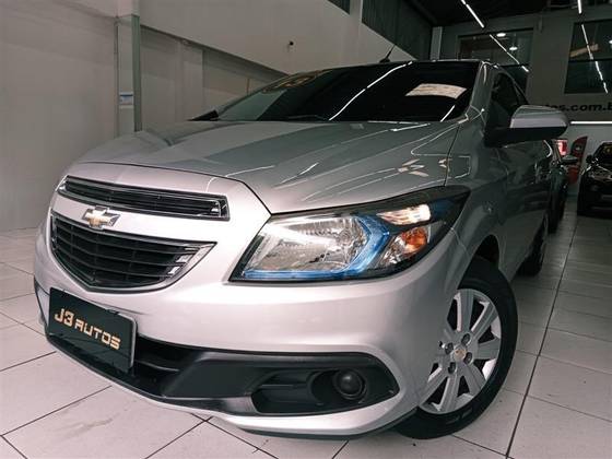 CHEVROLET ONIX 1.4 MPFI LT 8V FLEX 4P MANUAL CHEVROLET ONIX 1.4 MPFI LT 8V FLEX 4P MANUAL